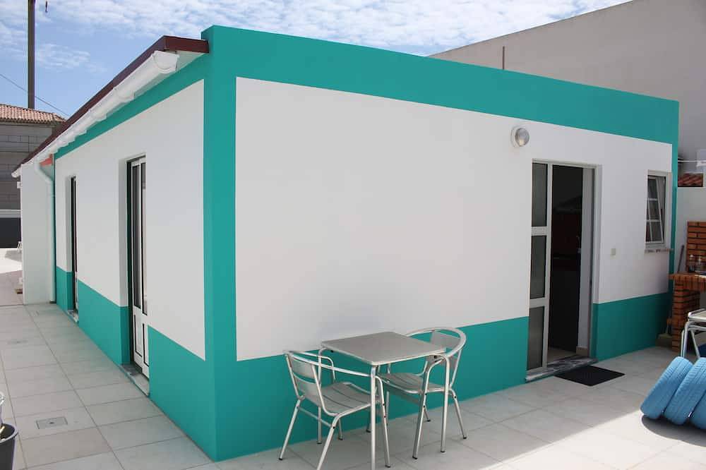 Ganze Wohnung, Haus in Baleal am Strand mit Meerblick-Terrasse in Baleal, Leiria District