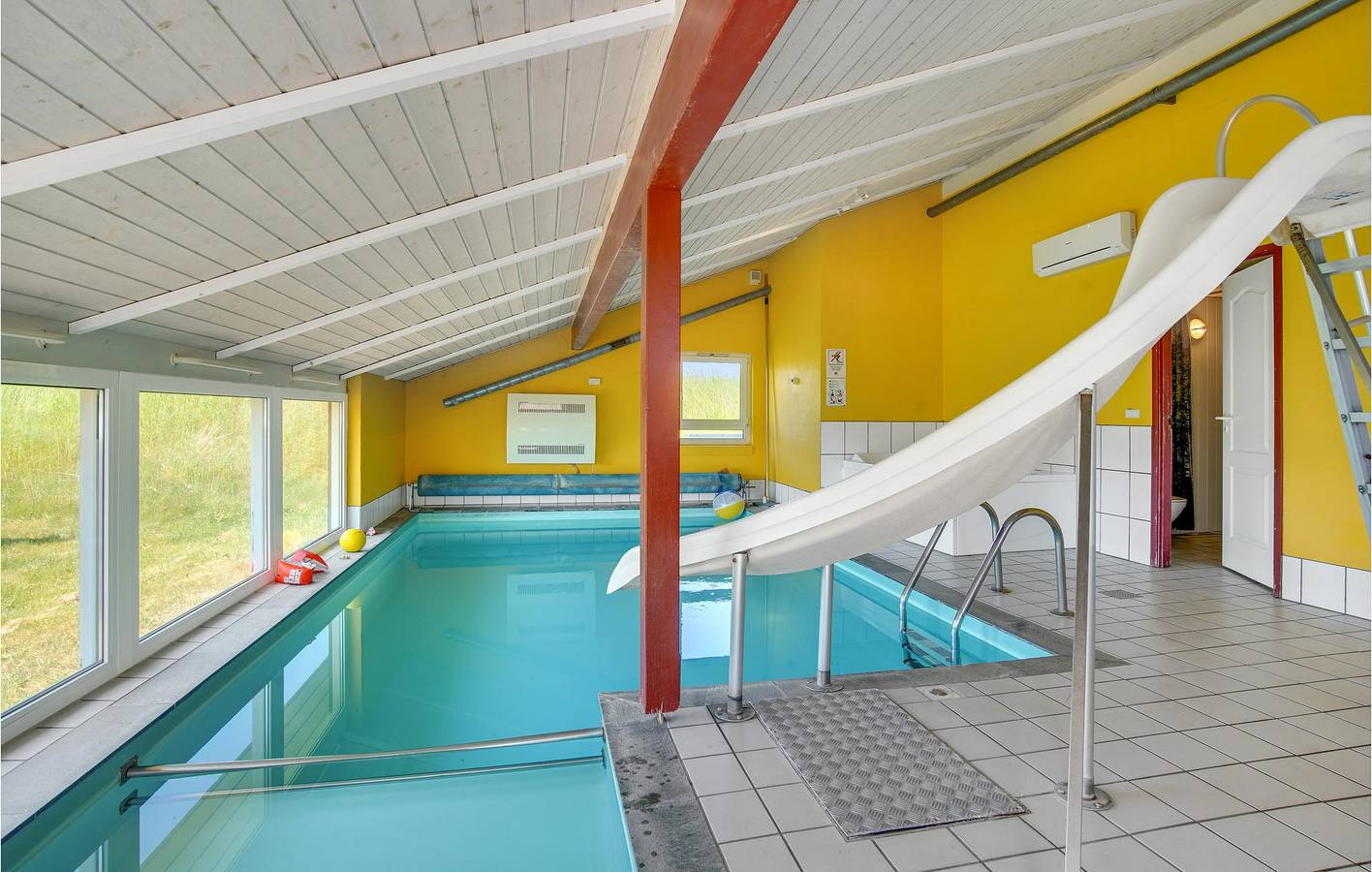 Ferienhaus für 8 Personen mit Terrasse in Tversted, Tannisbucht