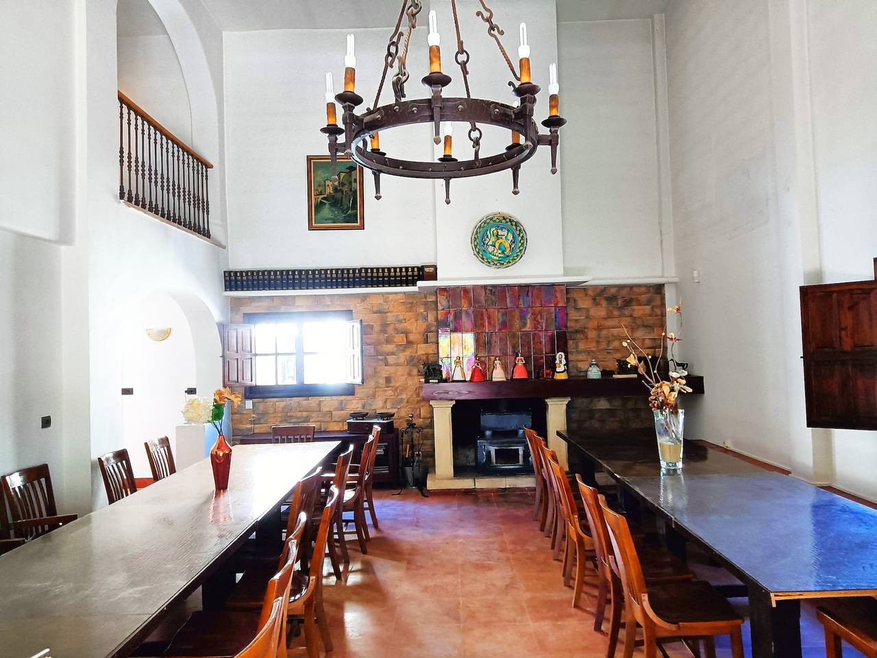 Villa '30 People, Pool, Disco,10 Min Beach' avec vue montagne, Wi-Fi et climatisation in El Barrio, San Juan Playa