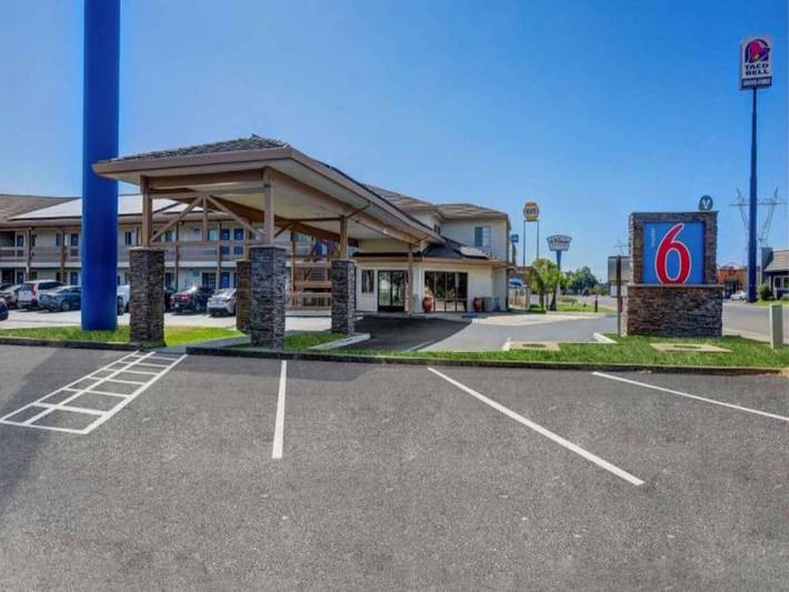 Ganze Wohnung, Motel 6 Anderson, Ca - Redding Airport_1 in Shasta County