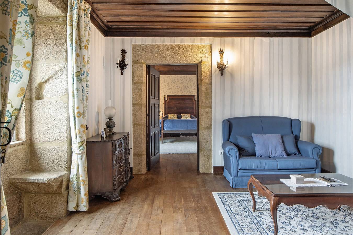 Chambre 'Double' avec jardin partagé et Wi-Fi in Moimenta da Beira, Vallée du Douro