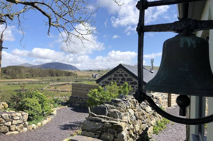 Cottage for 2 people, with garden and hot tub in Snowdonia