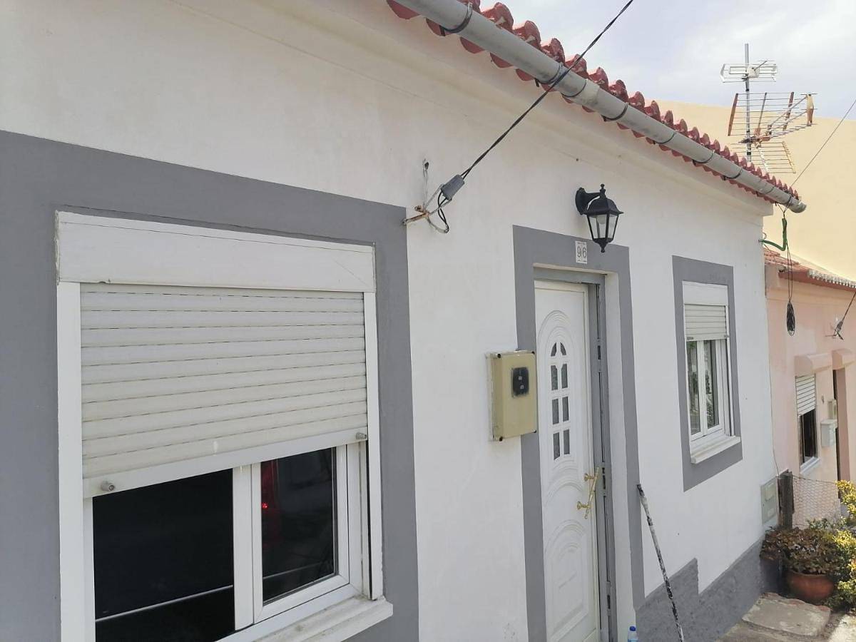 Two-Bedroom House in Lourinhã, Distrito de Lisboa