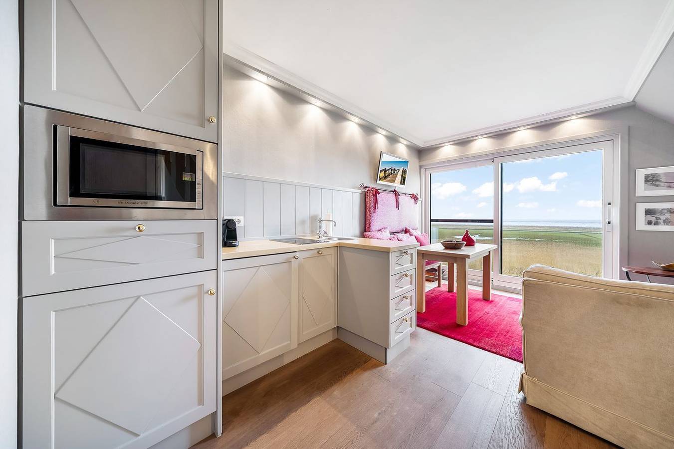 Ganze Wohnung, Hochwertig ausgestattete Wohnung in ruhiger Lage mit unverbautem Wattblick. in Sylt-Ost, Sylt (Gemeinde)