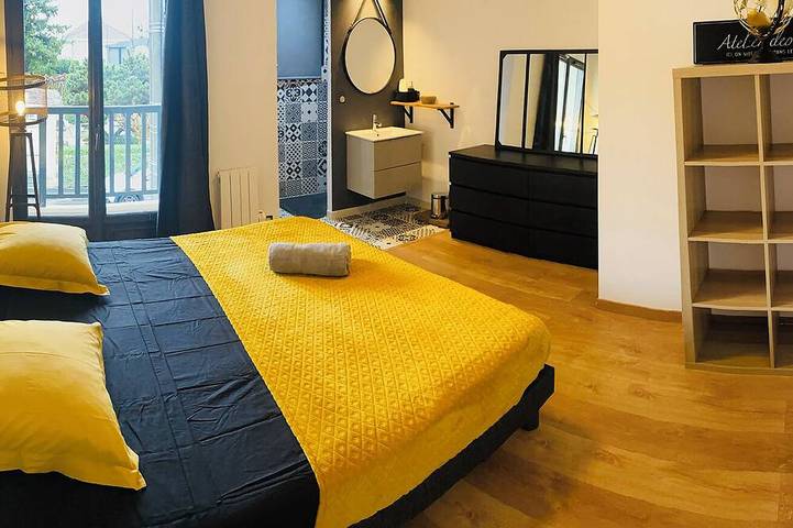 Beautiful house with jacuzzi !!! in Cenon, Bordeaux und Umgebung