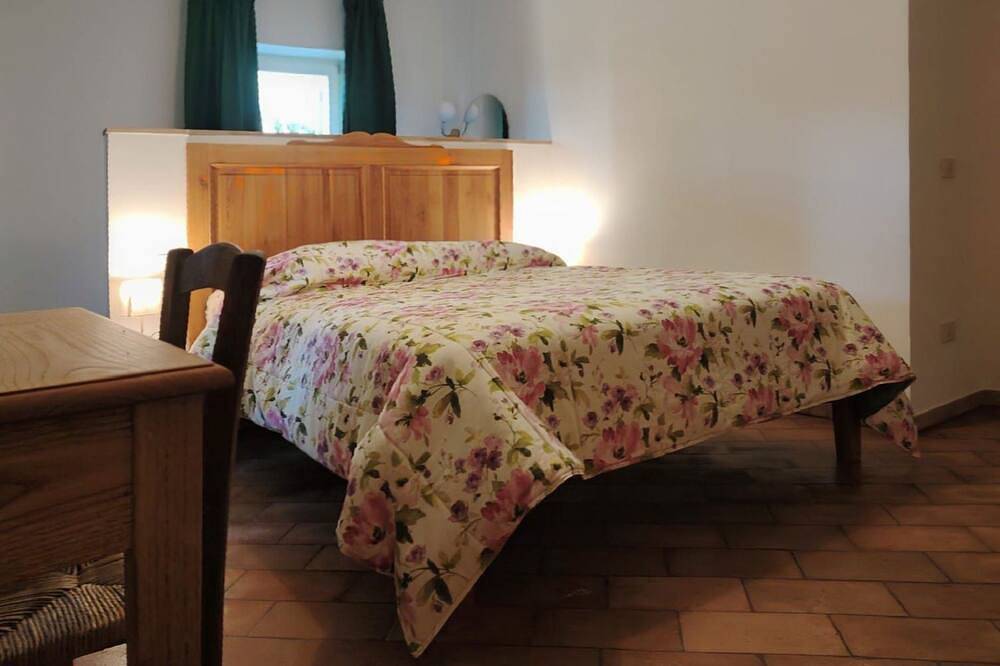 Ferienvilla casaregina bb mit Panoramablick auf den Hügel in Foligno, Provincia de Perugia