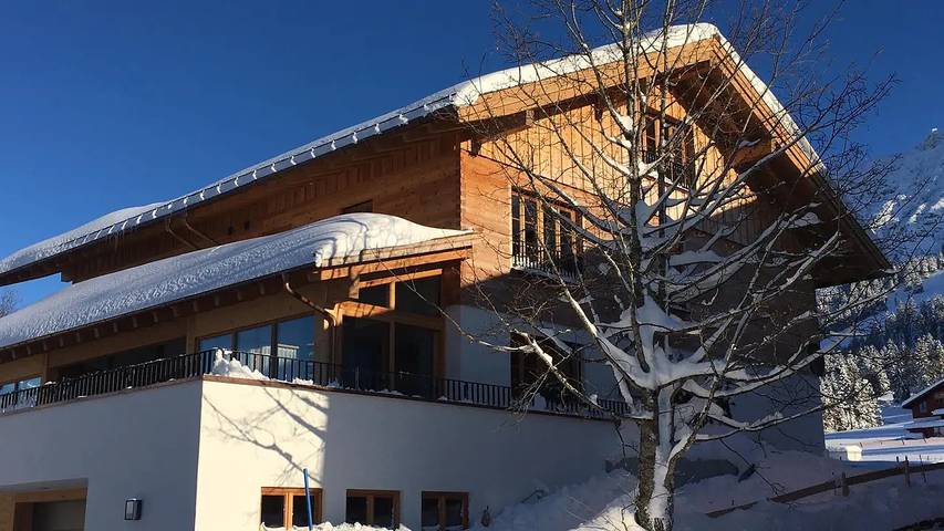 Chalet für 7 Personen, mit Sauna und Balkon sowie Garten in Bad Hindelang