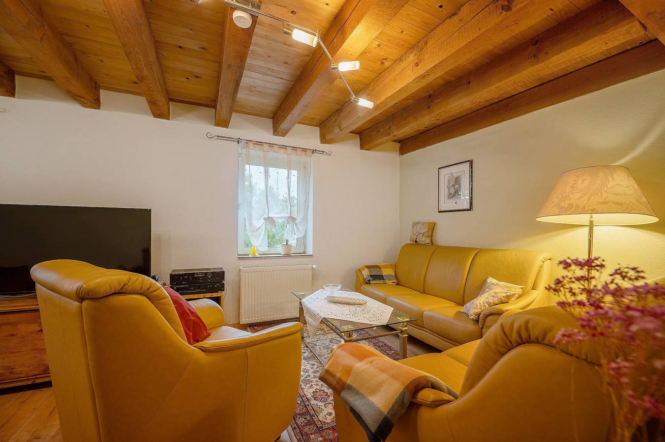 Appartement entier, Appartement 'Ferienhaus Störzel - Wohnung B' avec balcon et Wi-Fi in Morbach, Région de Bernkastel-Kues