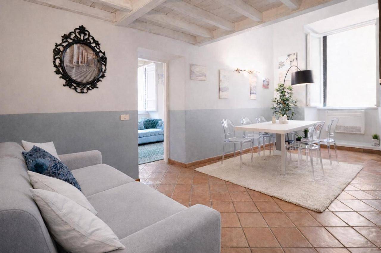 Appartamento intero, Two-Bedroom Apartment in Centro di Roma, Roma
