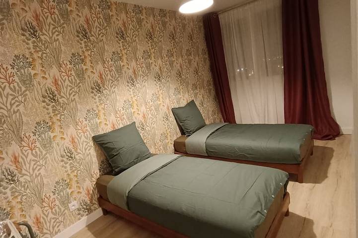 Gîte pour 5 personnes, avec Balcon à Chelles - 2