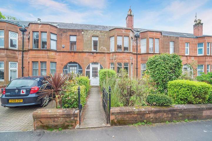 Holiday rental for 12 people, with garden in Largs