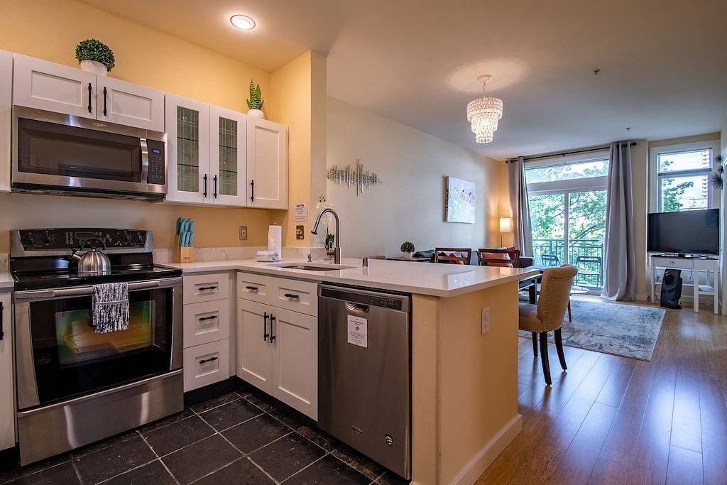 Vacation Apartment for 6 Guests in Belltown, Seattle
