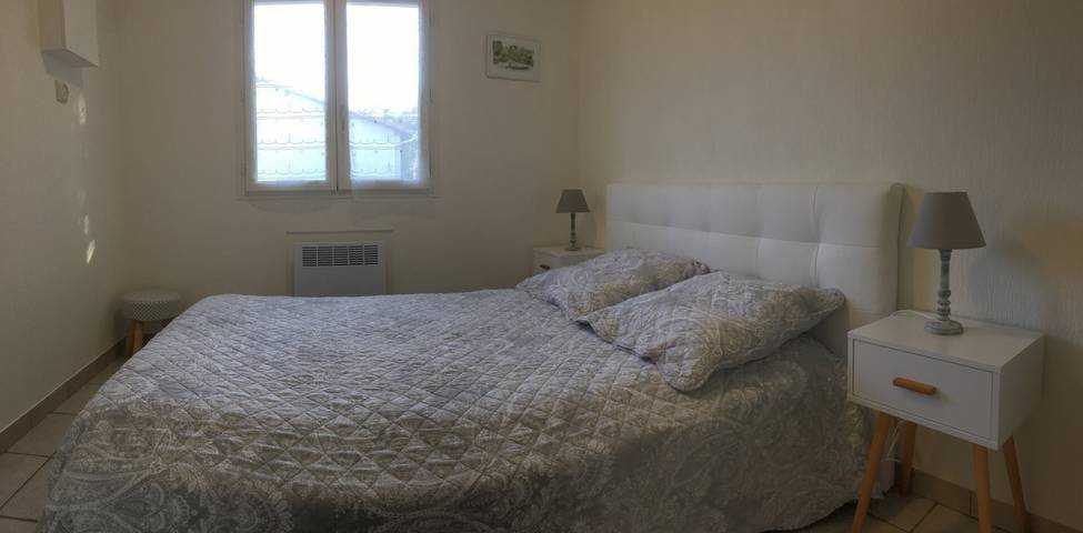 Location de vacances pour 2 personnes, avec jardin à Coulon - 2
