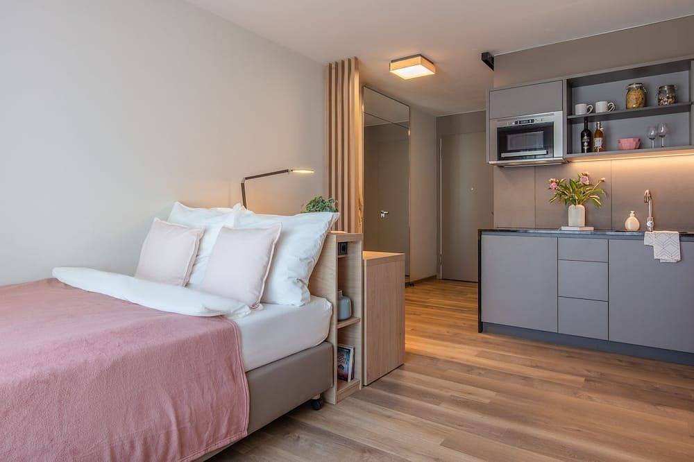 Moderne Wohnung In Einer Stadt mit Futuristischen Skylines in Niederrad, Francoforte