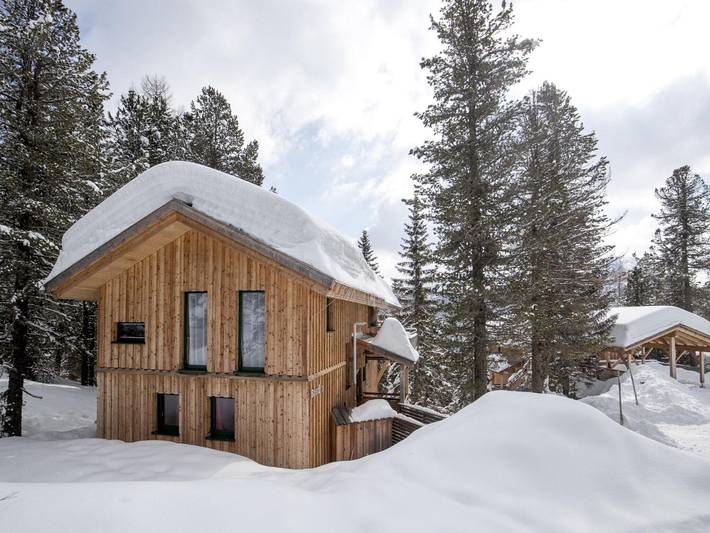 Bauernhof für 12 Personen, mit Balkon und Whirlpool sowie Sauna in Nockberge