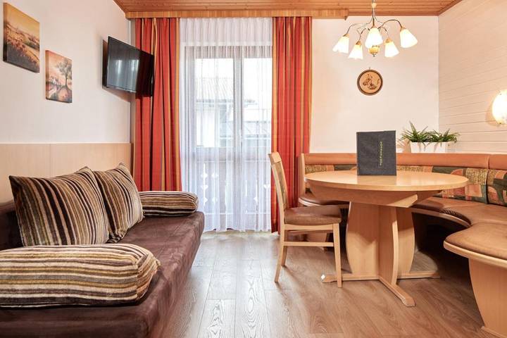 Maison d’hôte pour 3 personnes, avec vue ainsi que jardin et sauna à Ramsau am Dachstein - 4