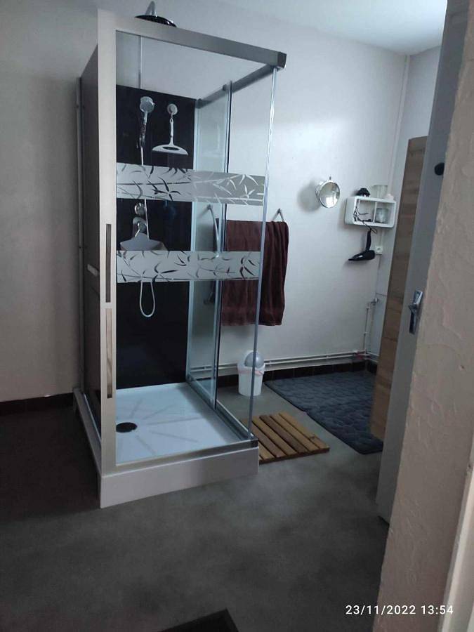 Location de vacances pour 7 personnes, avec jardin et vue dans Combrand - 4