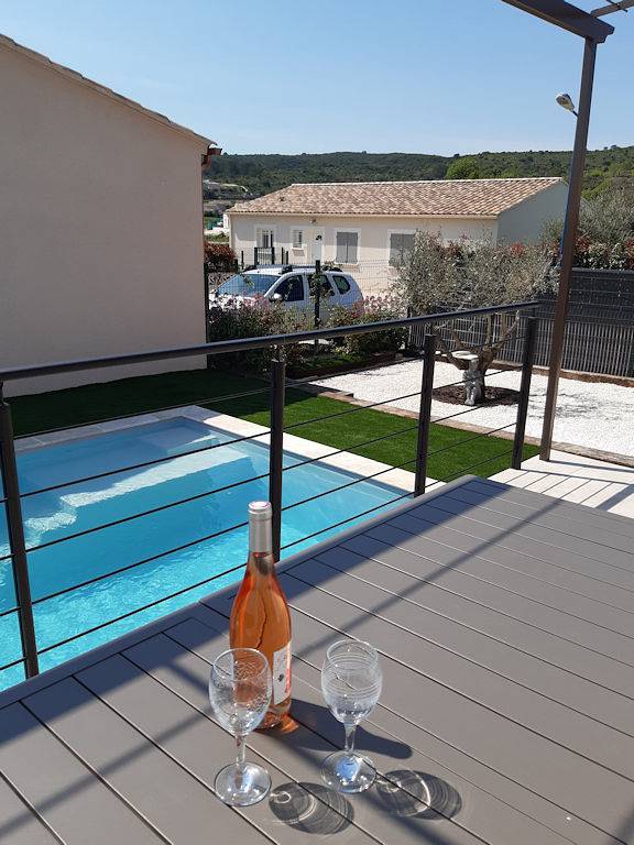 Maison neuve "chapeau de paille" in Goudargues, Région de Nîmes
