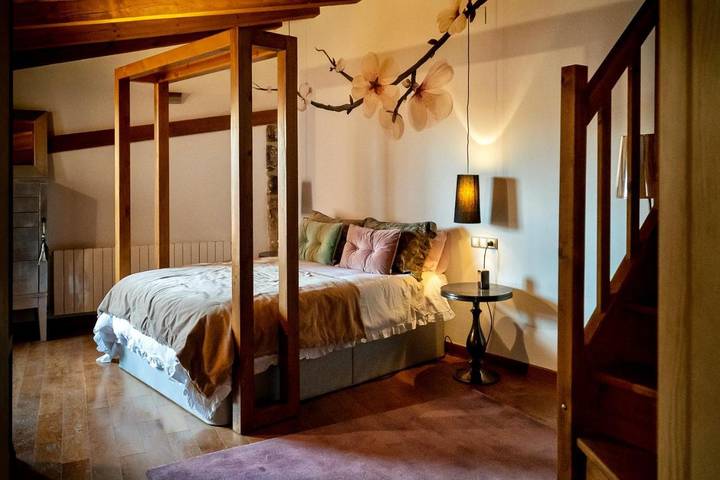 Hôtel pour 3 personnes, avec terrasse à Loarre