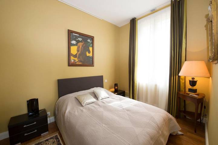 Location de vacances pour 3 personnes, avec jardin et terrasse à Néac - 3