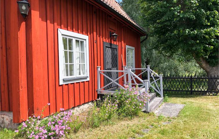 Ferienhaus für 4 Personen mit Garten in Mjölby, Östergötland