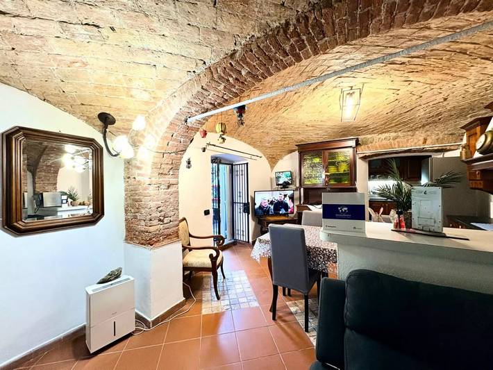 Ferienwohnung für 2 Personen, mit Garten in Savona