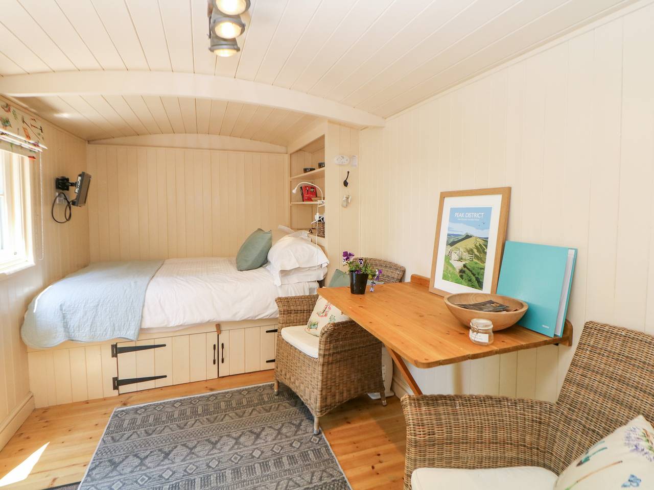 Shepherd's Hut in Castleton, Derbyshire