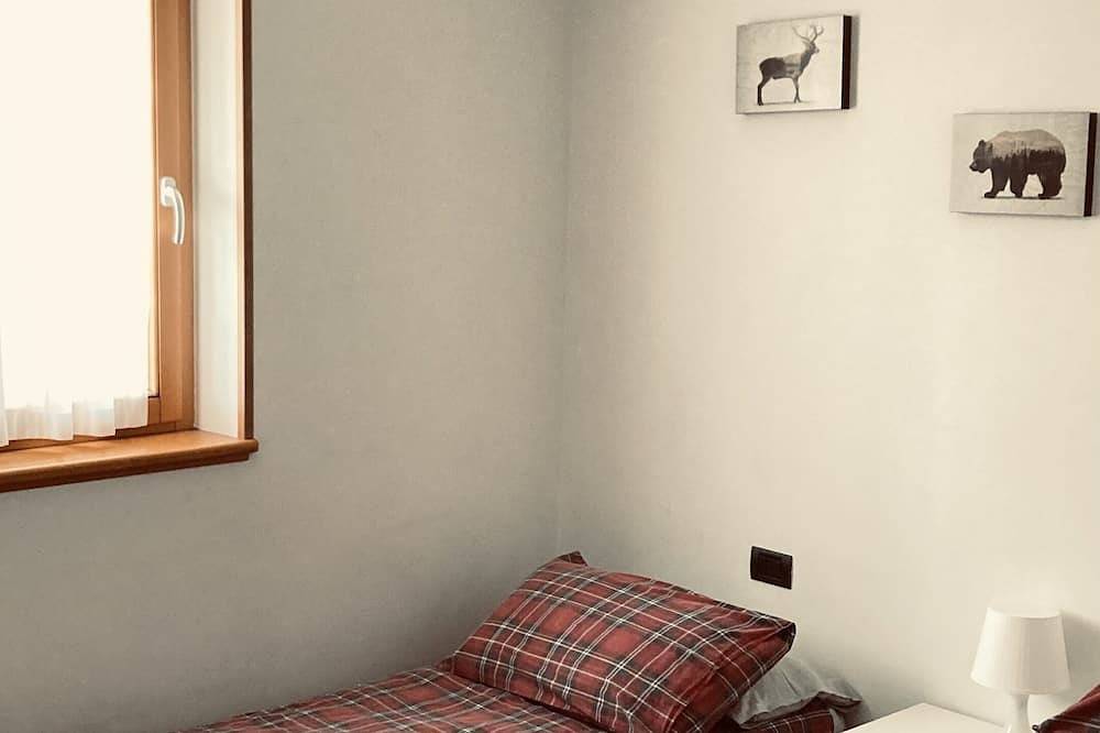Ganze Wohnung, Adamello Brenta Sonnenschein in Sant'Antonio di Mavignola, Adamello-Presanella-Alpen