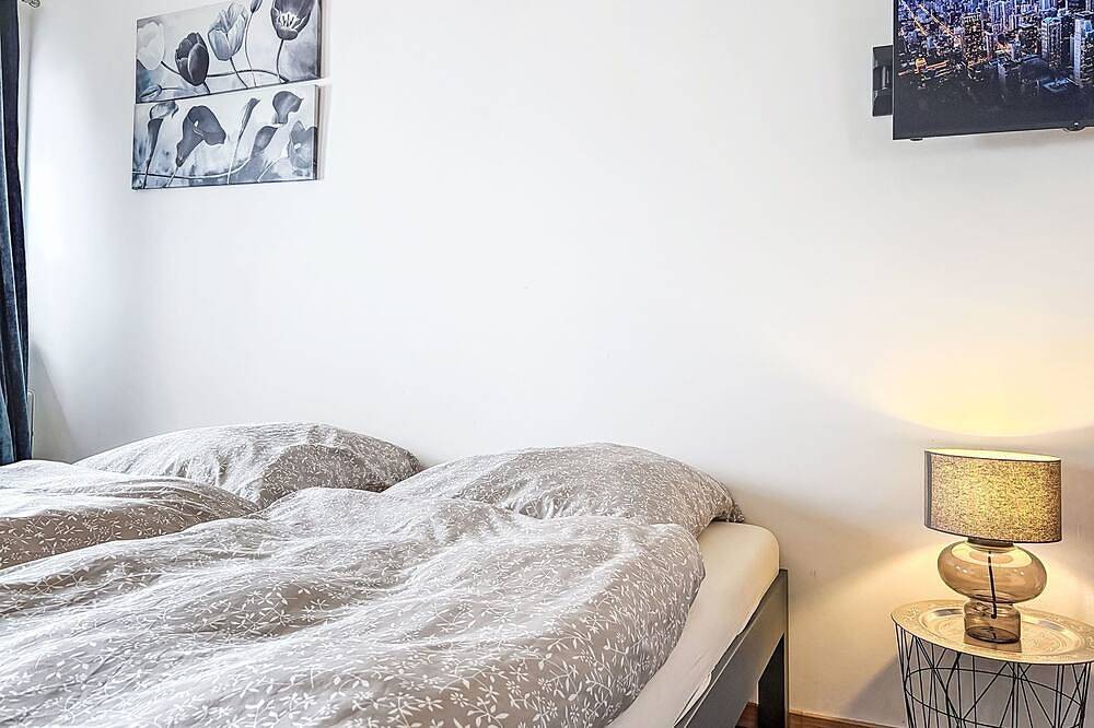 Ganze Wohnung, Münchenverliebt in Unterschleißheim, Oberbayern