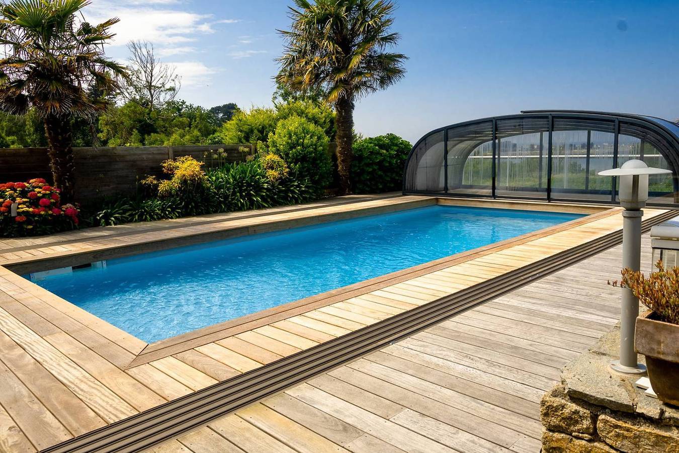 Holiday home for 12 people with ocean view in Trébeurden, Pink Granite Coast