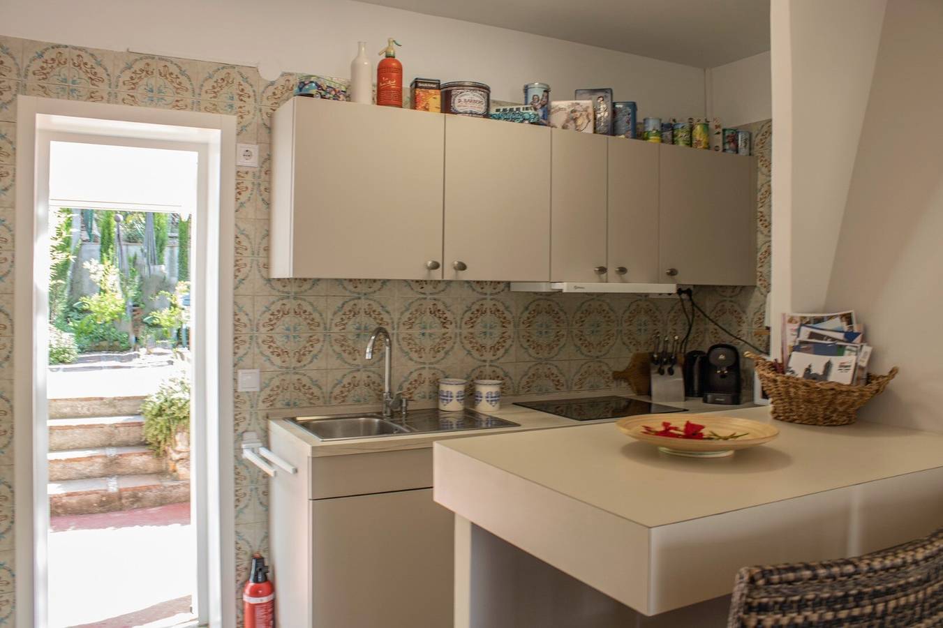 Holiday Home 'California Relax Near Sitges' with Private Pool, Wi-Fi & Air Conditioning in Canyelles (Barcelona), Garraf