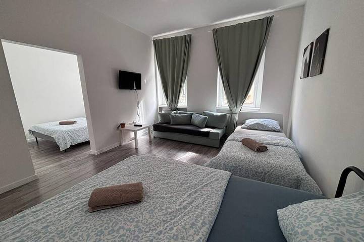 Ferienwohnung für 9 Personen, mit Garten