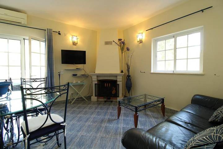 Casa rural para 6 personas, con vistas además de piscina y jardín, Se admiten mascotas en Altura - 3