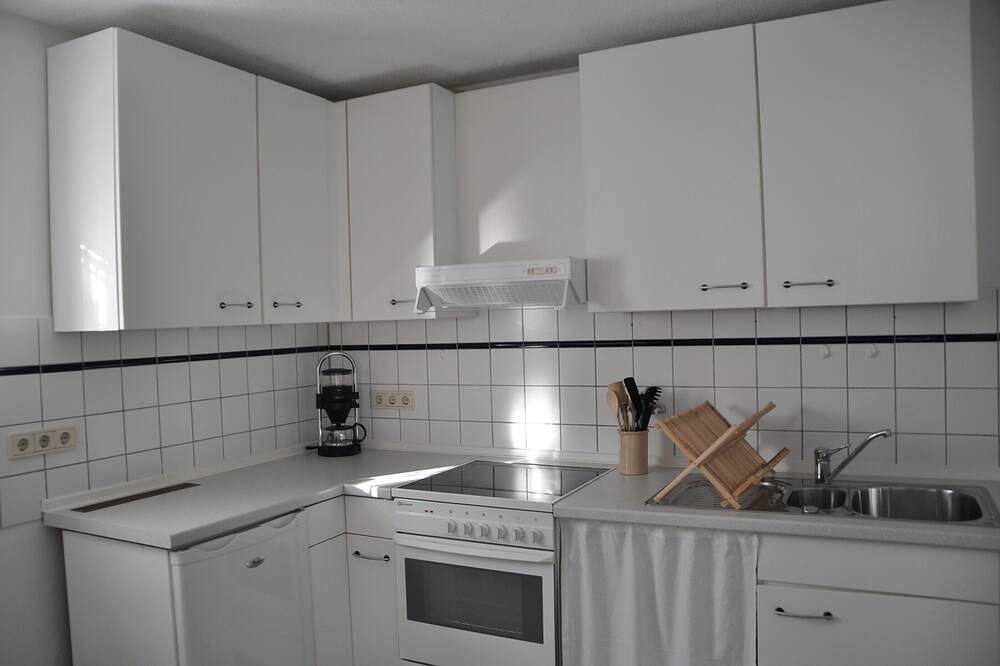 Ganze Wohnung, Gemütliche Ferienwohnung bei Heidelberg mit eigener Terrasse in Waldnähe in Neckargemünd, Kurpfalz