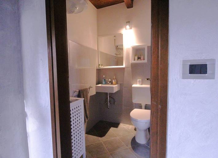 Ferienhaus für 6 Personen, mit Ausblick und Pool sowie Balkon und Garten in Koper - 3