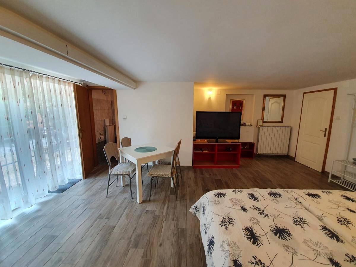 Ganze Ferienwohnung, Rooms Jurca in Postojna, Innerkrain-Karst