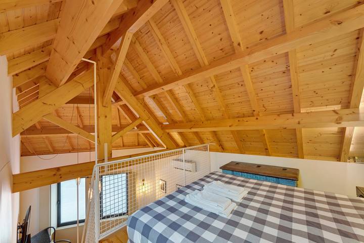 Entire studio, Orange Apartments B – Modern Studio in Lively Historic Porto in Cedofeita, Porto