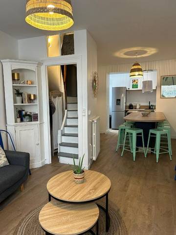 Location de vacances pour 10 personnes, avec terrasse dans Office De Tourisme De Trouville Sur Mer