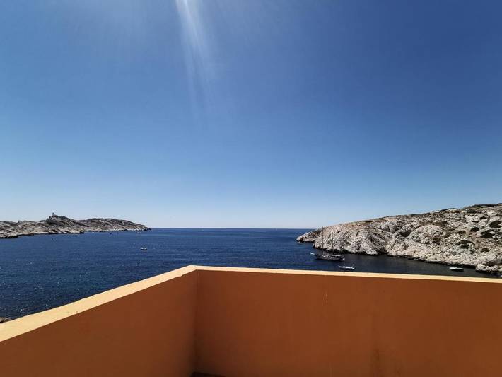 Gîte pour 8 personnes, avec vue et terrasse dans Iles Du Frioul