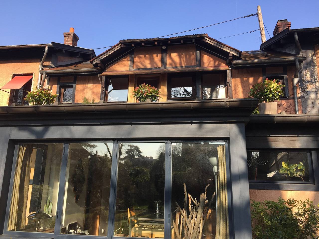 Casa de huéspedes 'Renoir' con jardín privado y Wi-Fi in Croissy-sur-Seine, Yvelines