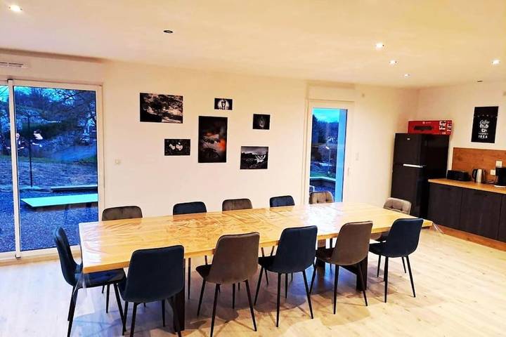Location de vacances pour 10 personnes, avec jardin et jacuzzi, adapté aux familles dans Fremifontaine - 4