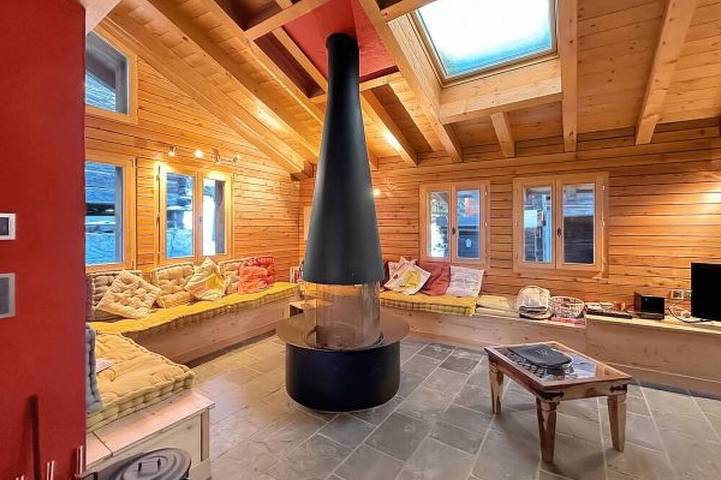 Gîte pour 6 personnes, avec balcon, animaux acceptés dans Bruson