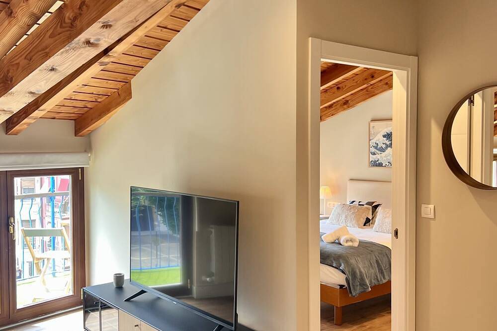 Entire apartment, Chicflat Bermeo 2 (Duplex in the old town) in Bermeo, Urdaibai Biosphere Reserve