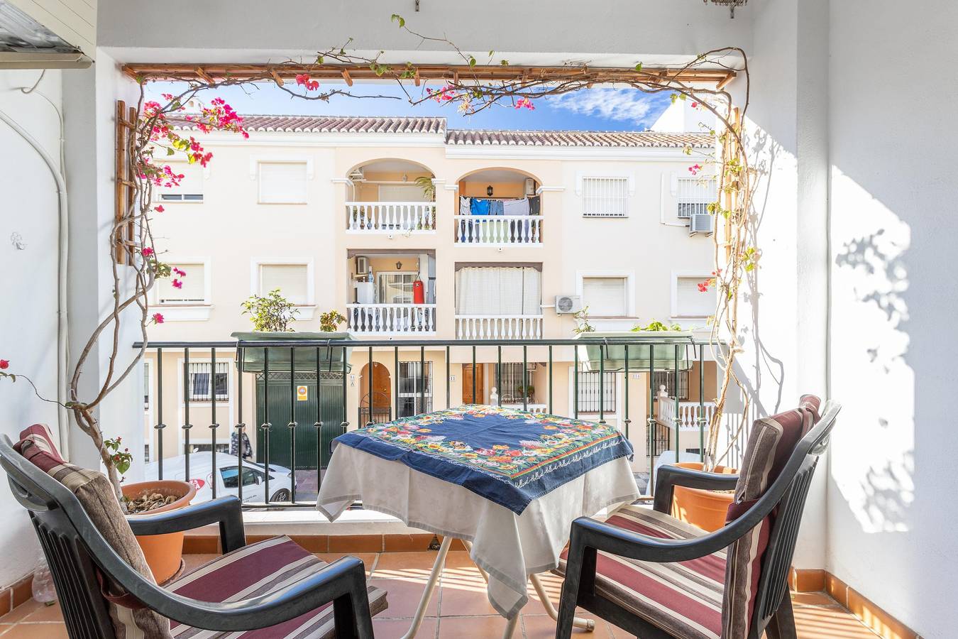 Hel lägenhet, Lägenhet för 8 Personer med balkong in Rio Chillar, Nerja