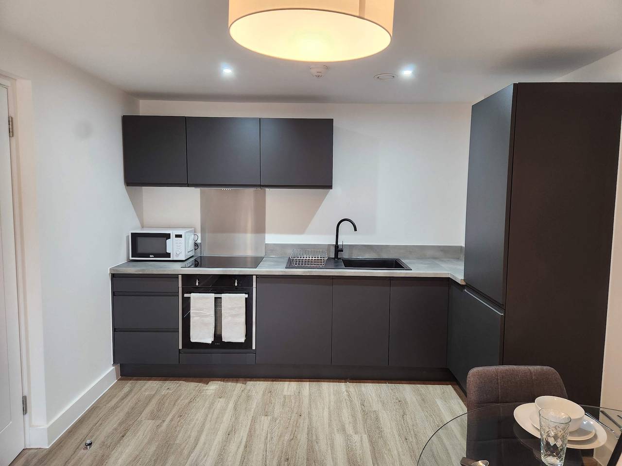 Hel leilighet, Modern 1 Br Apartment in Bastion Point City Center in Liverpool, Merseyside