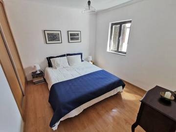 Gîte pour 4 personnes, avec balcon dans Figueira de Castelo Rodrigo