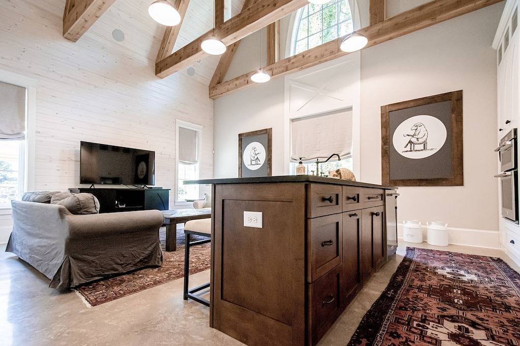 Die schwarze Scheune, brandneues 3 Br / 3 Ba Haus! Leicht zu Fuß zu allem! in Auburn (AL), Alabama