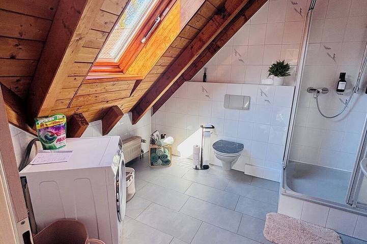 Ganze Wohnung, 1-bedroom apartment in nice Teningen with Ac next to A5 and Europa-Park Rust in Teningen, Südschwarzwald