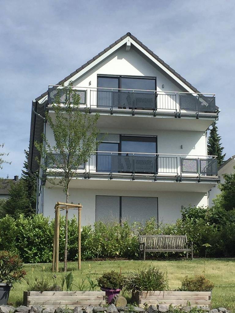 Ganze Ferienwohnung, Ferienwohnungen Pellenzblick in Laacher See, Nickenich