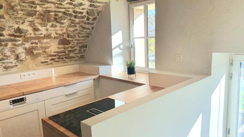 Location de vacances pour 4 personnes, avec vue et jardin, adapté aux familles à Blesle - 4